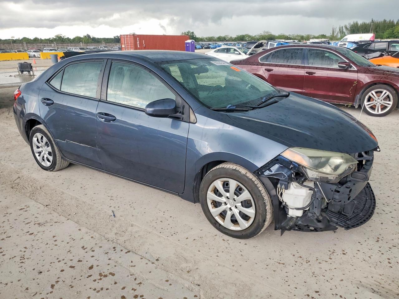 2016 TOYOTA COROLLA LE photo 10
