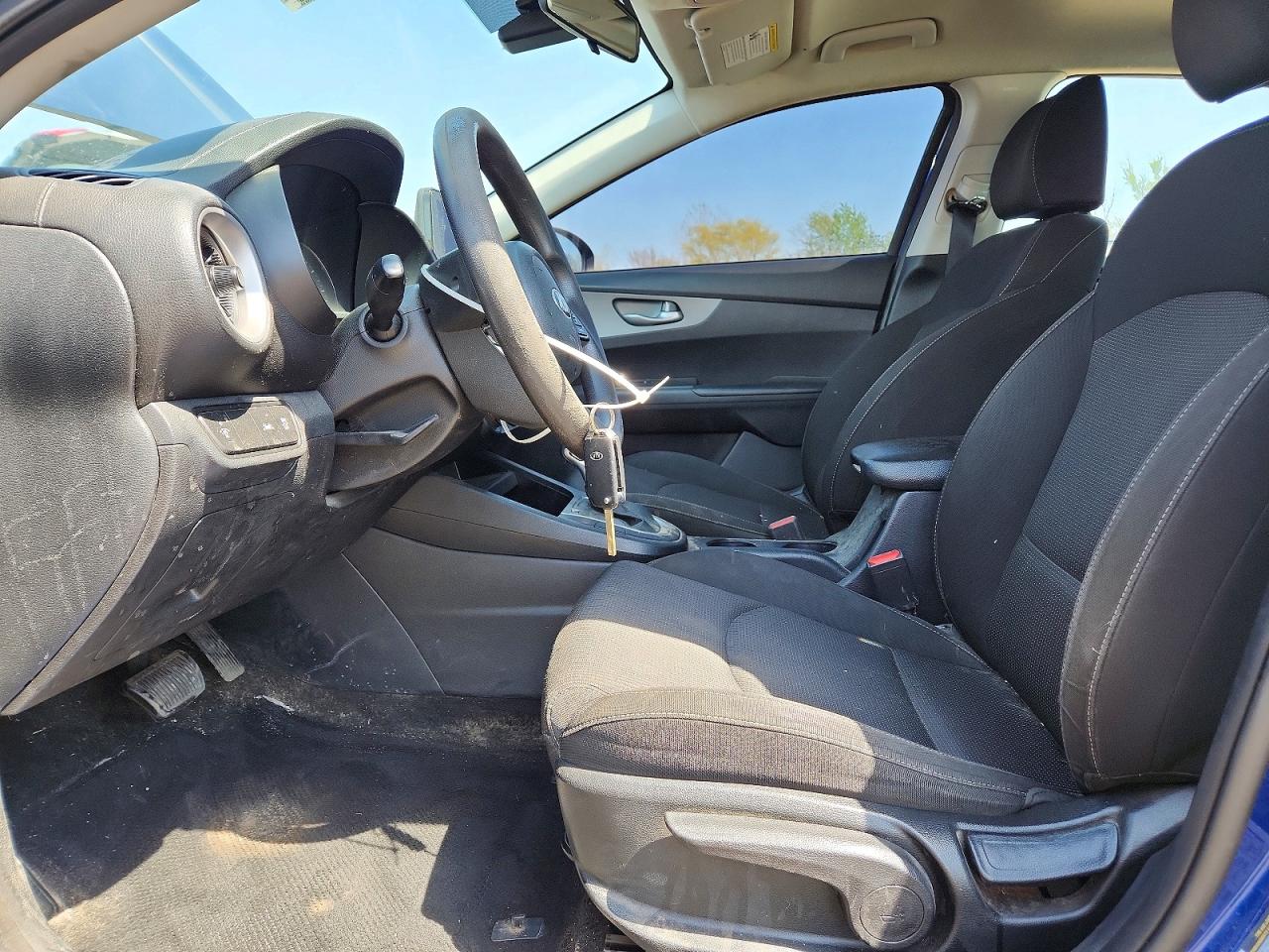 2021 KIA FORTE LXS photo 13
