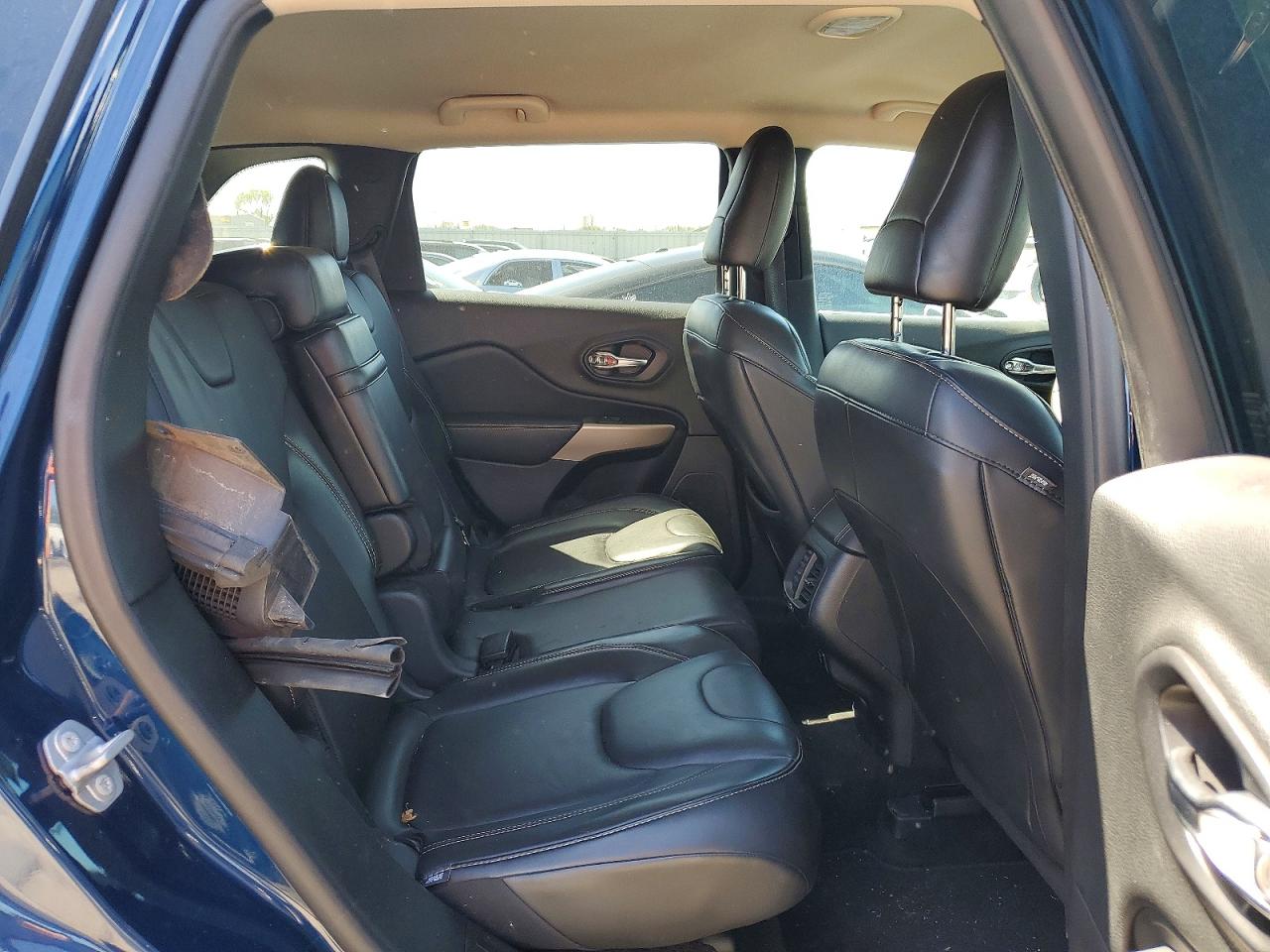2018 JEEP CHEROKEE LIMITED photo 31
