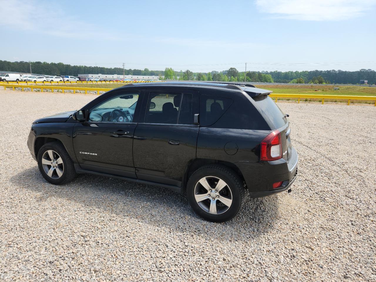 2016 JEEP COMPASS LATITUDE photo 4