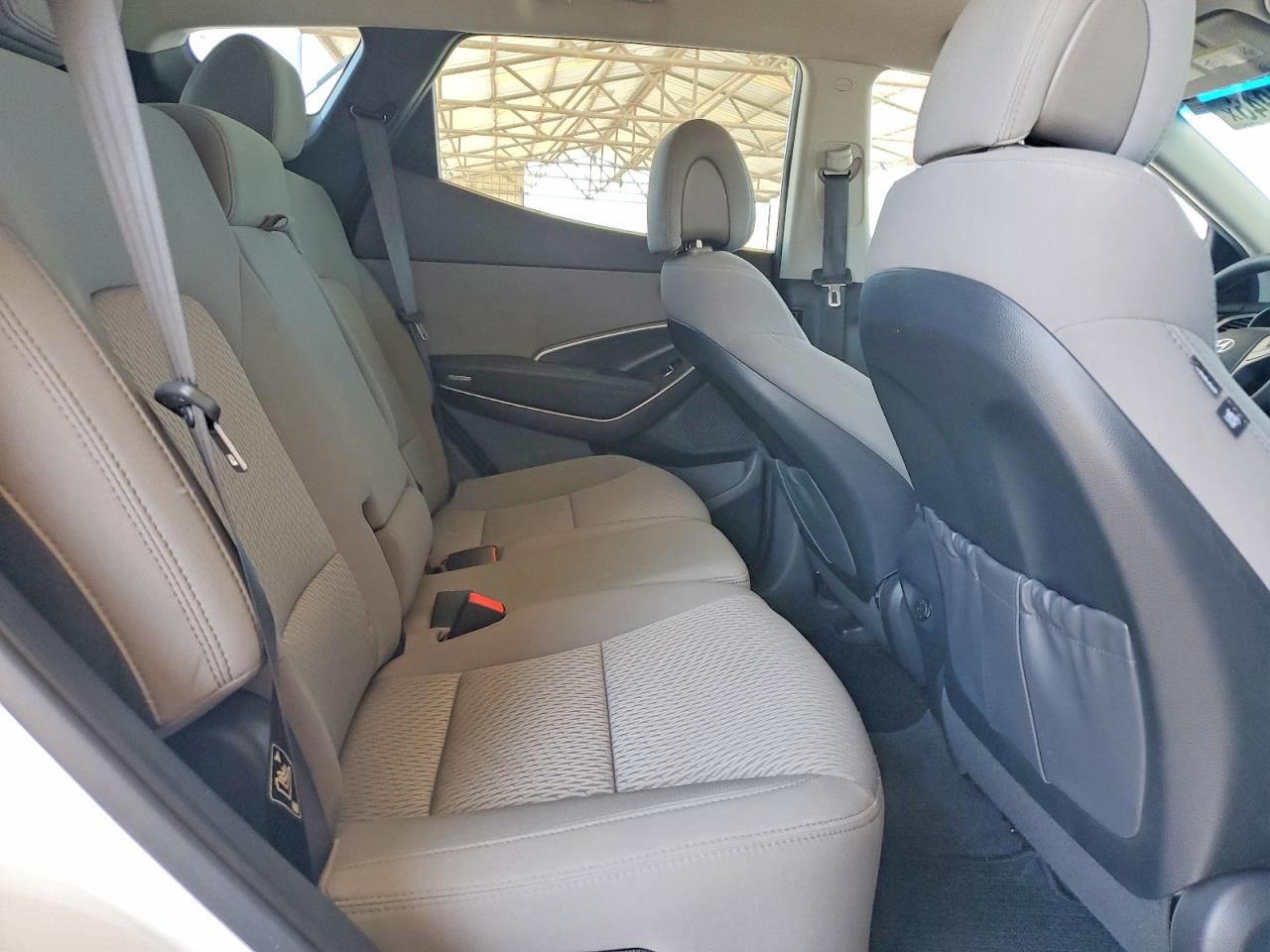 2017 HYUNDAI SANTA FE SPORT 2.4L photo 19