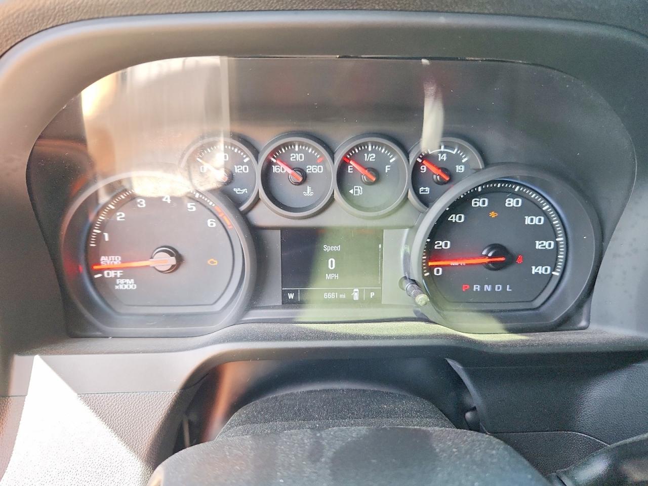 2025 CHEVROLET SILVERADO C1500 photo 17