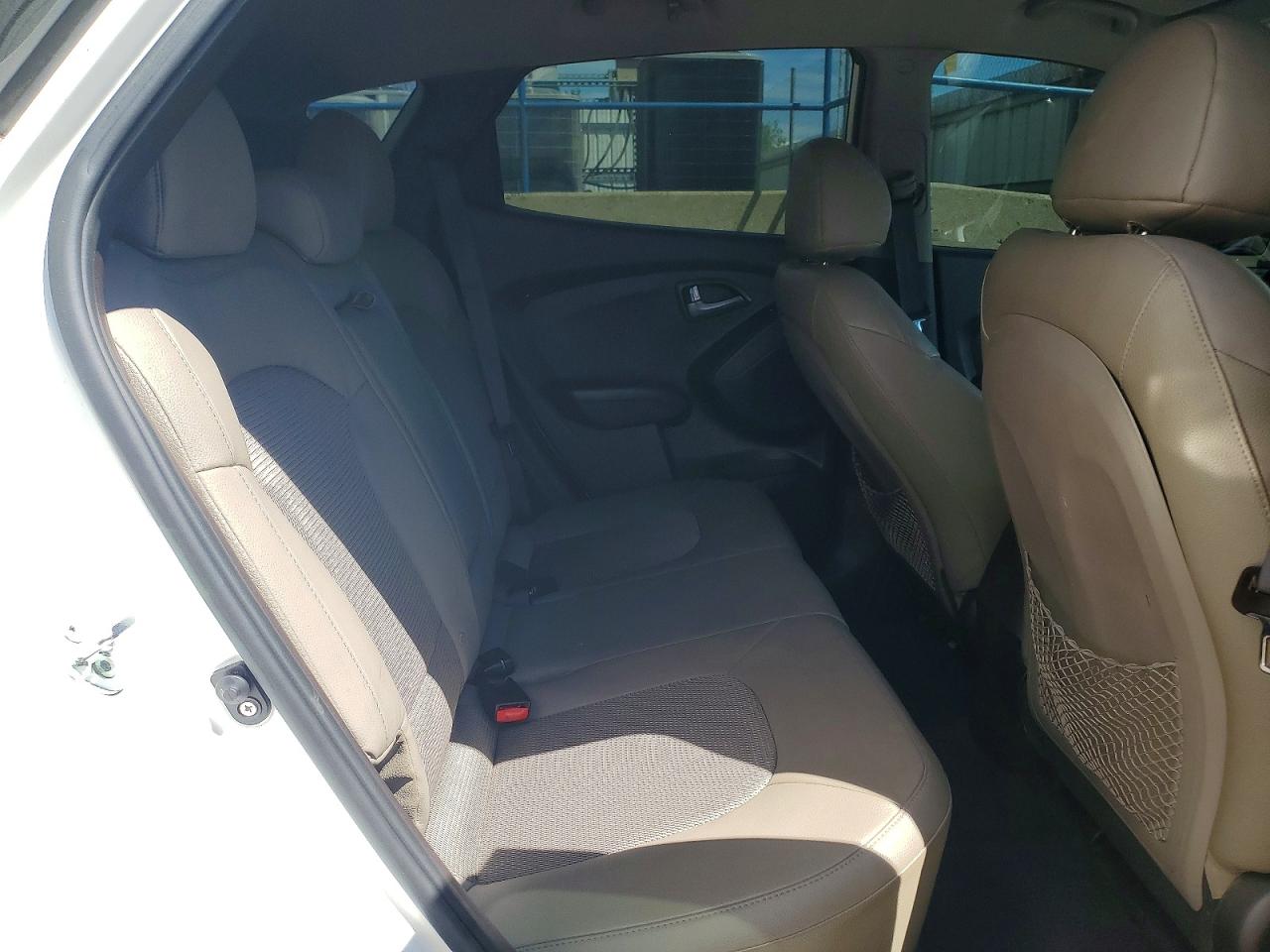 2015 HYUNDAI TUCSON GLS photo 11