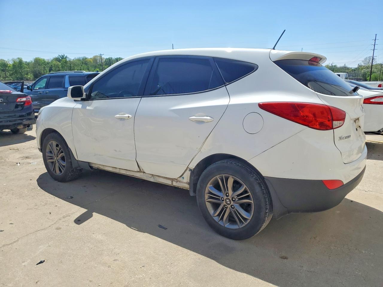 2015 HYUNDAI TUCSON GLS photo 2