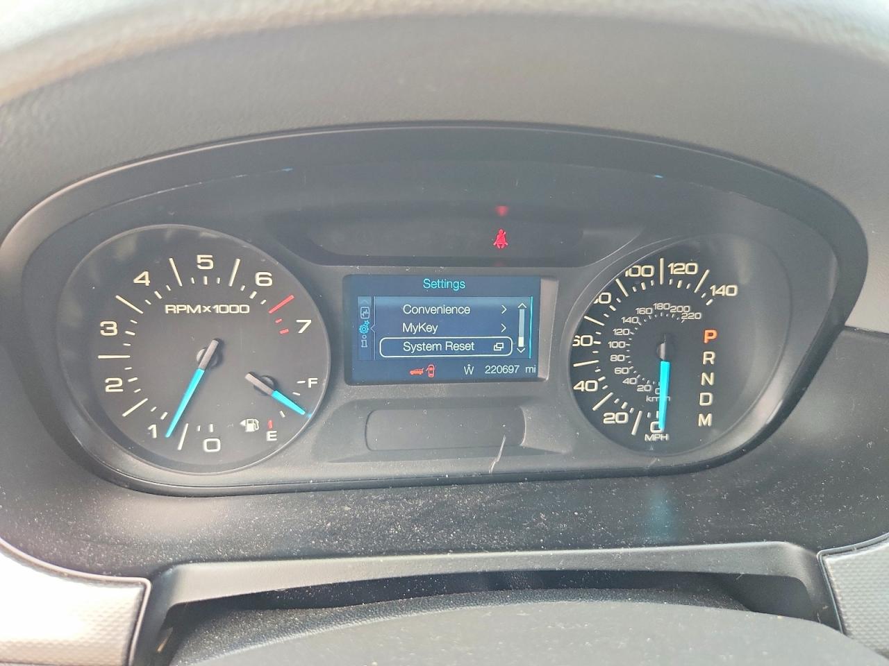 2011 FORD EDGE SEL photo 25