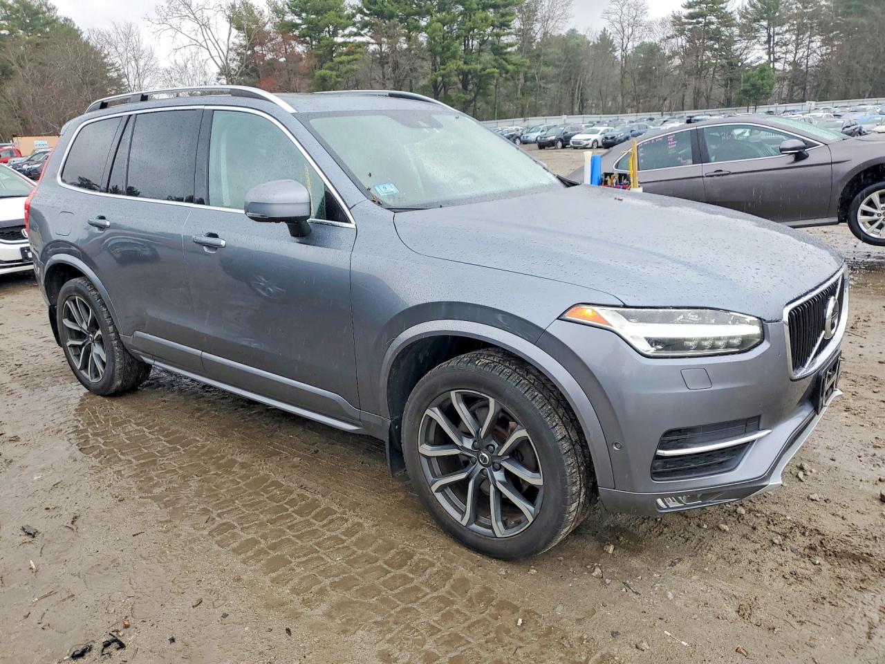 2017 VOLVO XC90 T6 photo 10