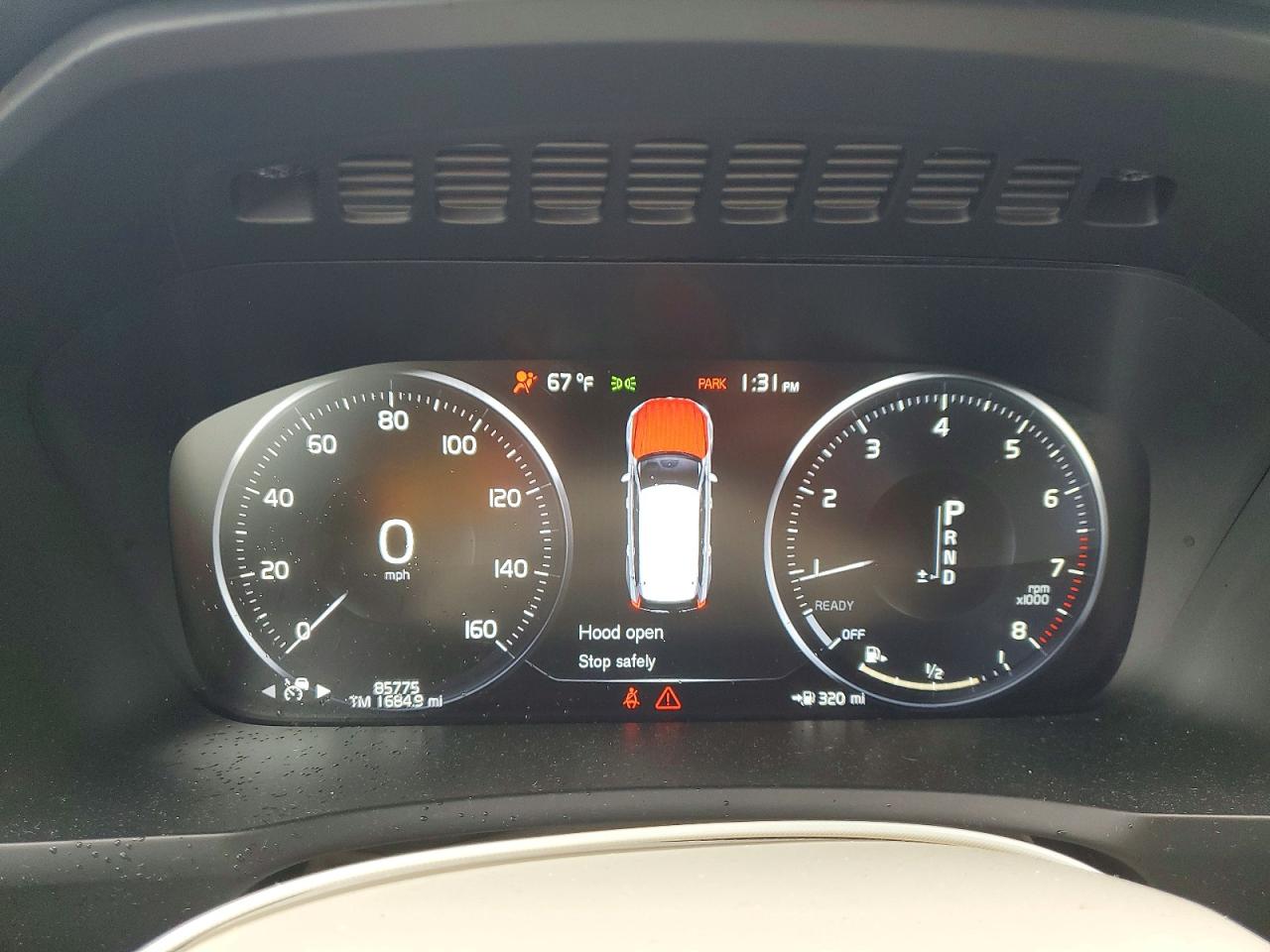 2017 VOLVO XC90 T6 photo 25