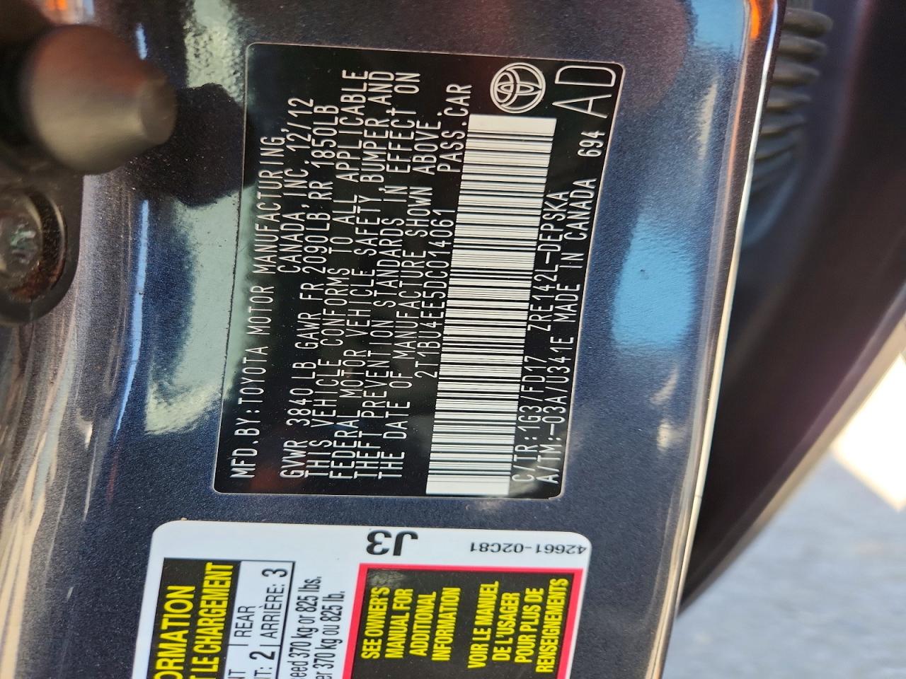 2013 TOYOTA COROLLA S photo 23