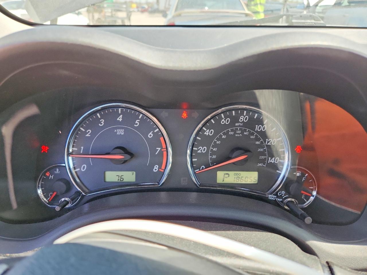 2013 TOYOTA COROLLA S photo 17