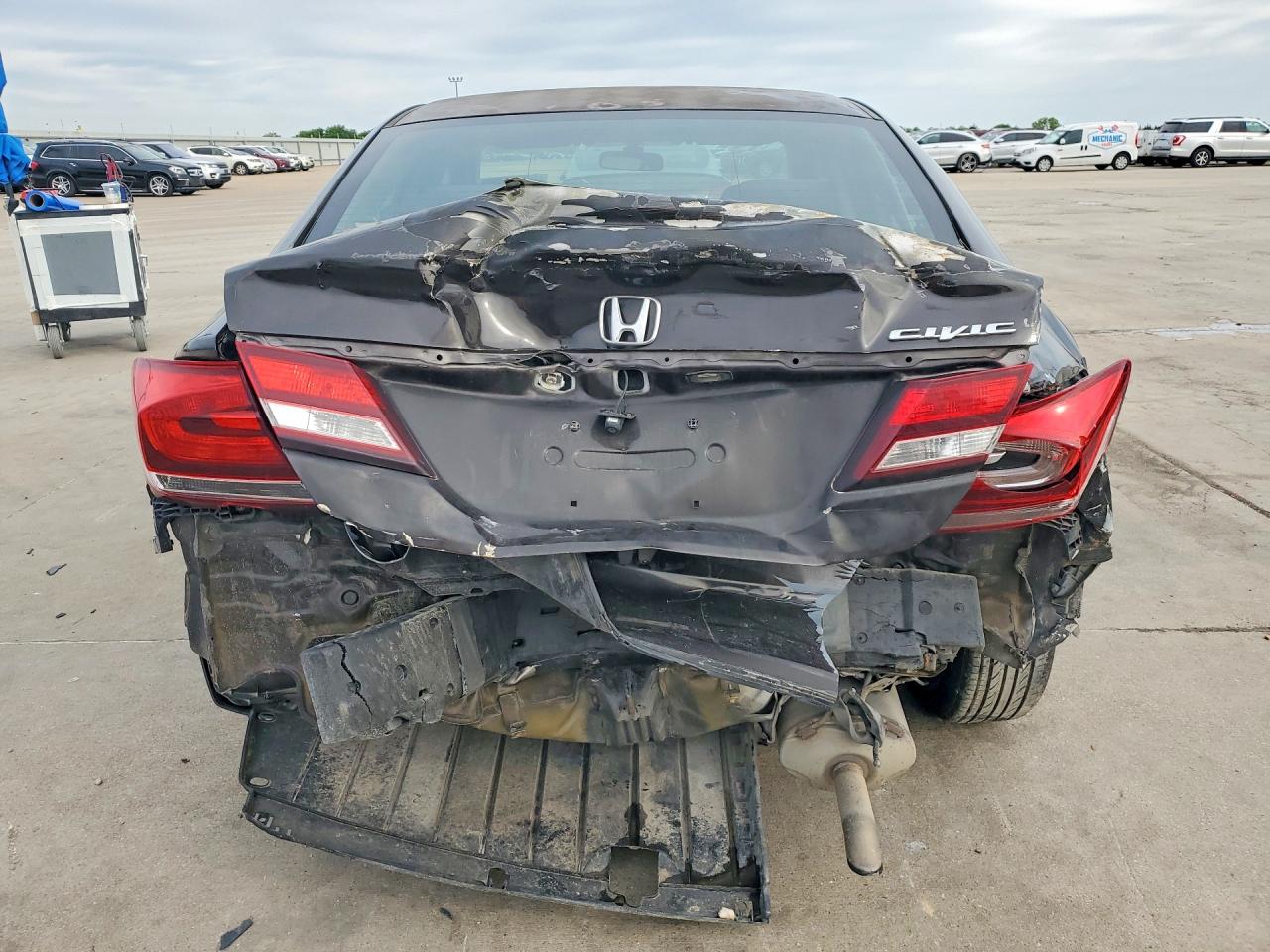 2013 HONDA CIVIC LX photo 6