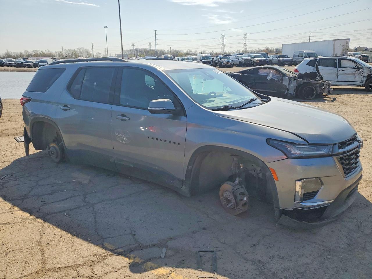 2023 CHEVROLET TRAVERSE RS photo 7