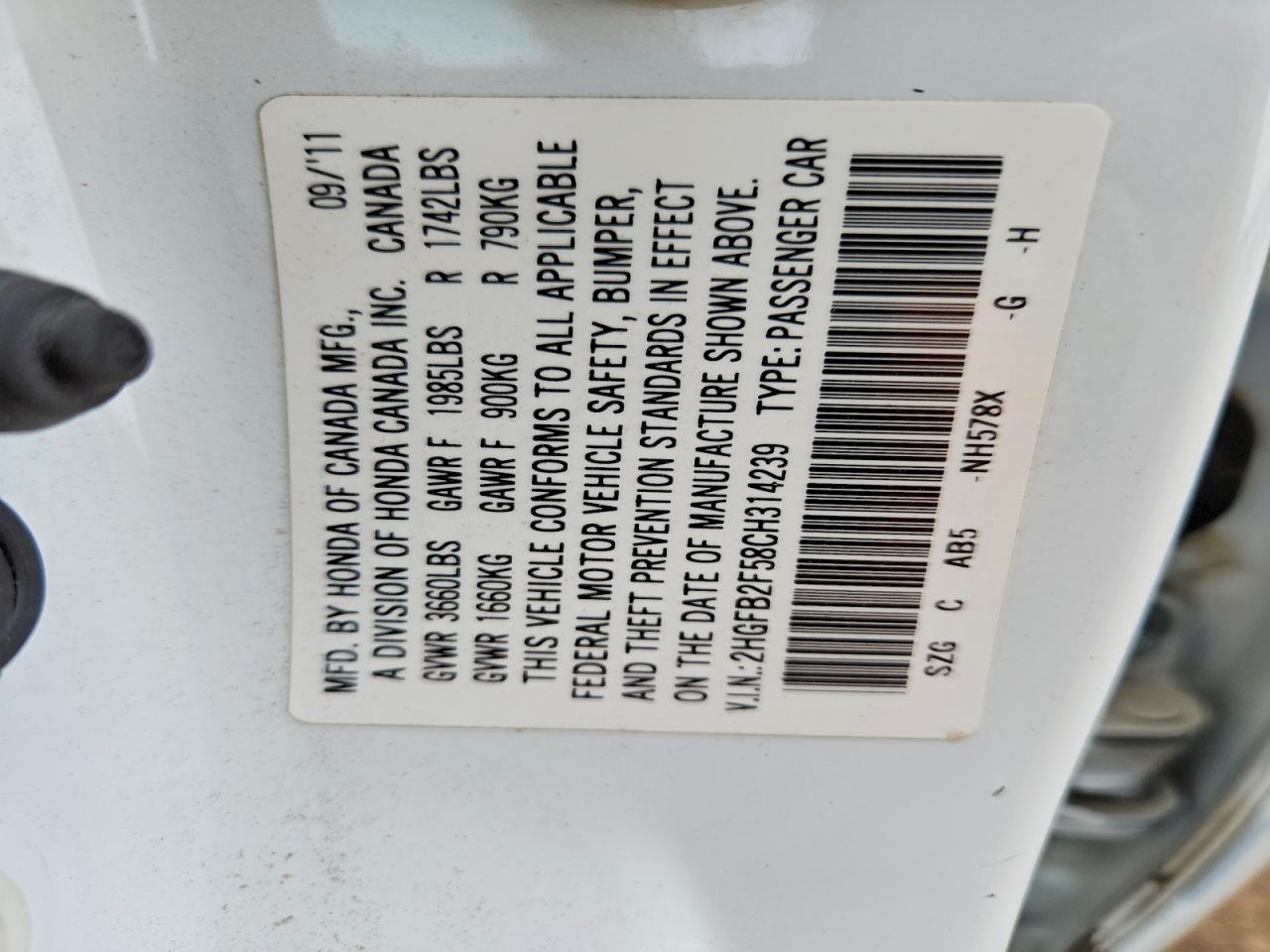 2012 HONDA CIVIC LX photo 25