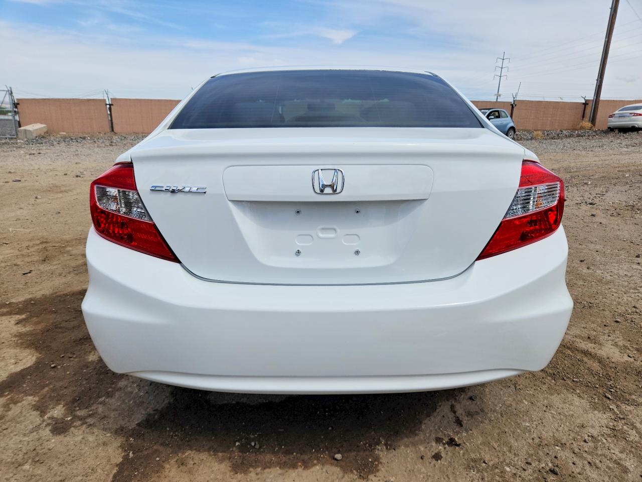 2012 HONDA CIVIC LX photo 11