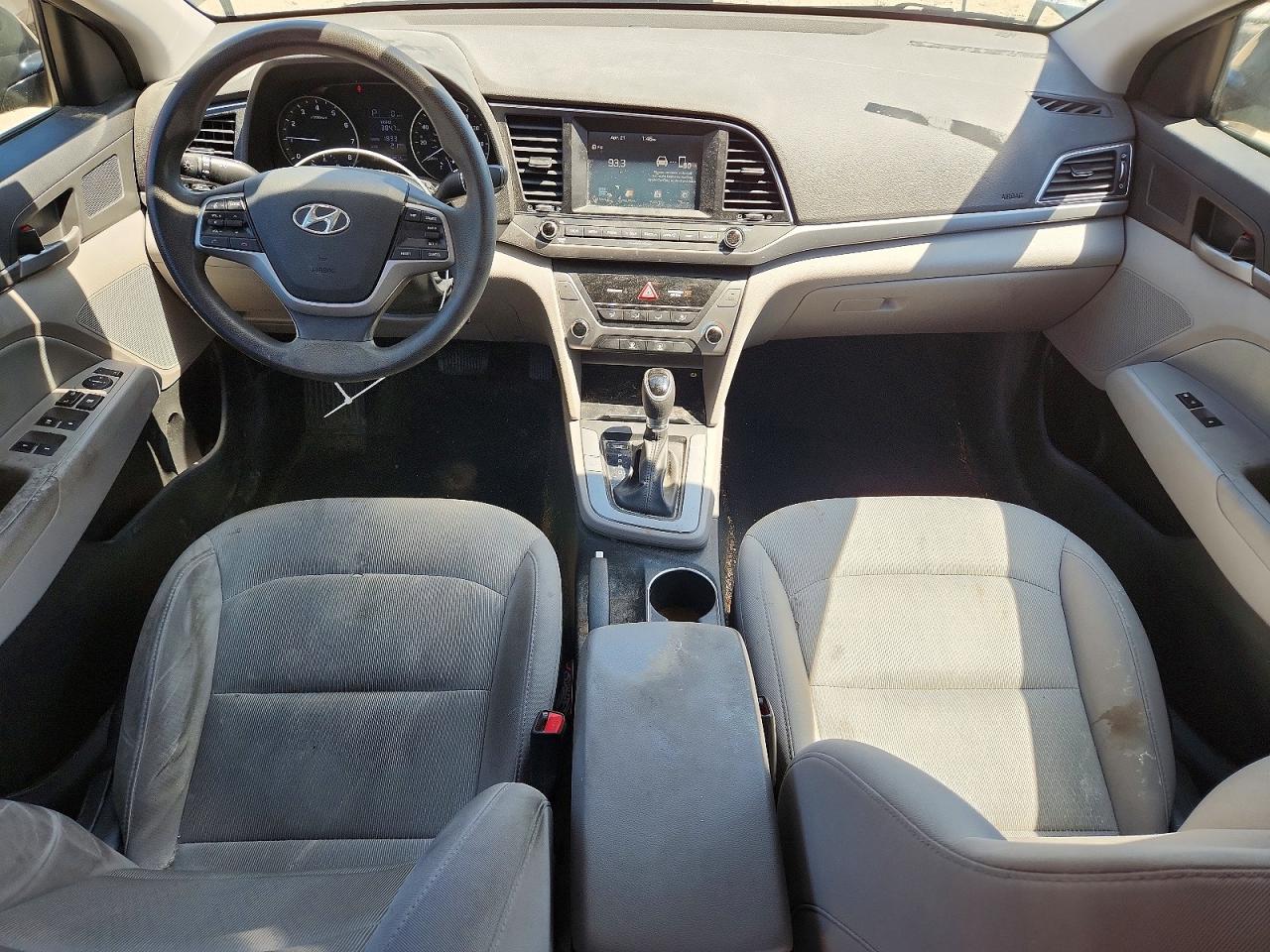 2017 HYUNDAI ELANTRA SE photo 22