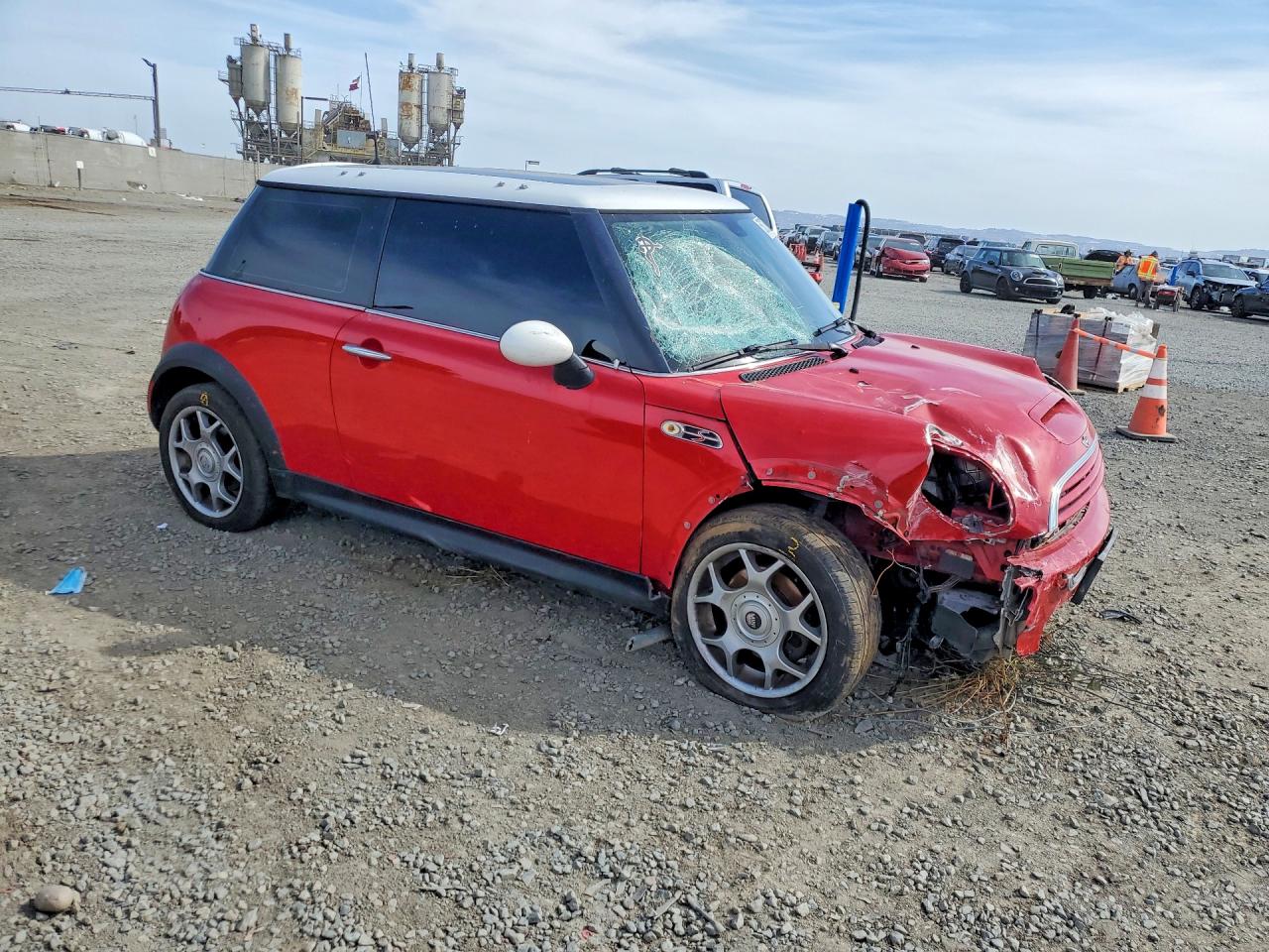 2004 MINI COOPER S photo 10