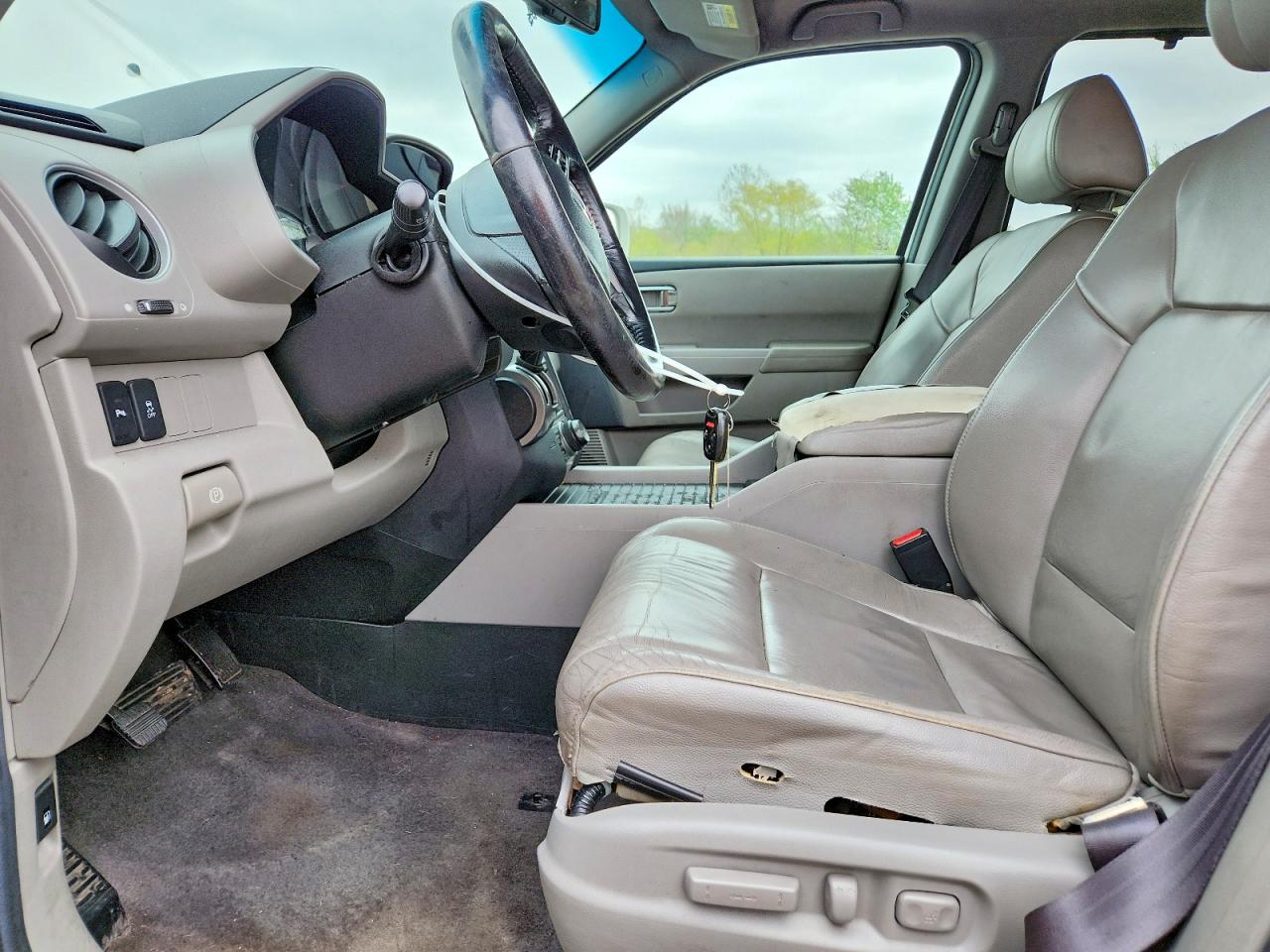 2013 HONDA PILOT TOURING photo 19