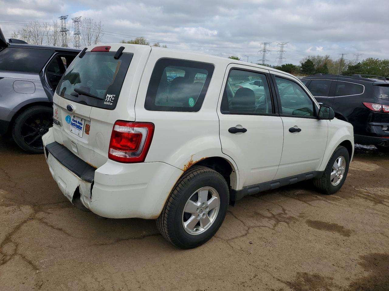 2011 FORD ESCAPE XLS photo 7