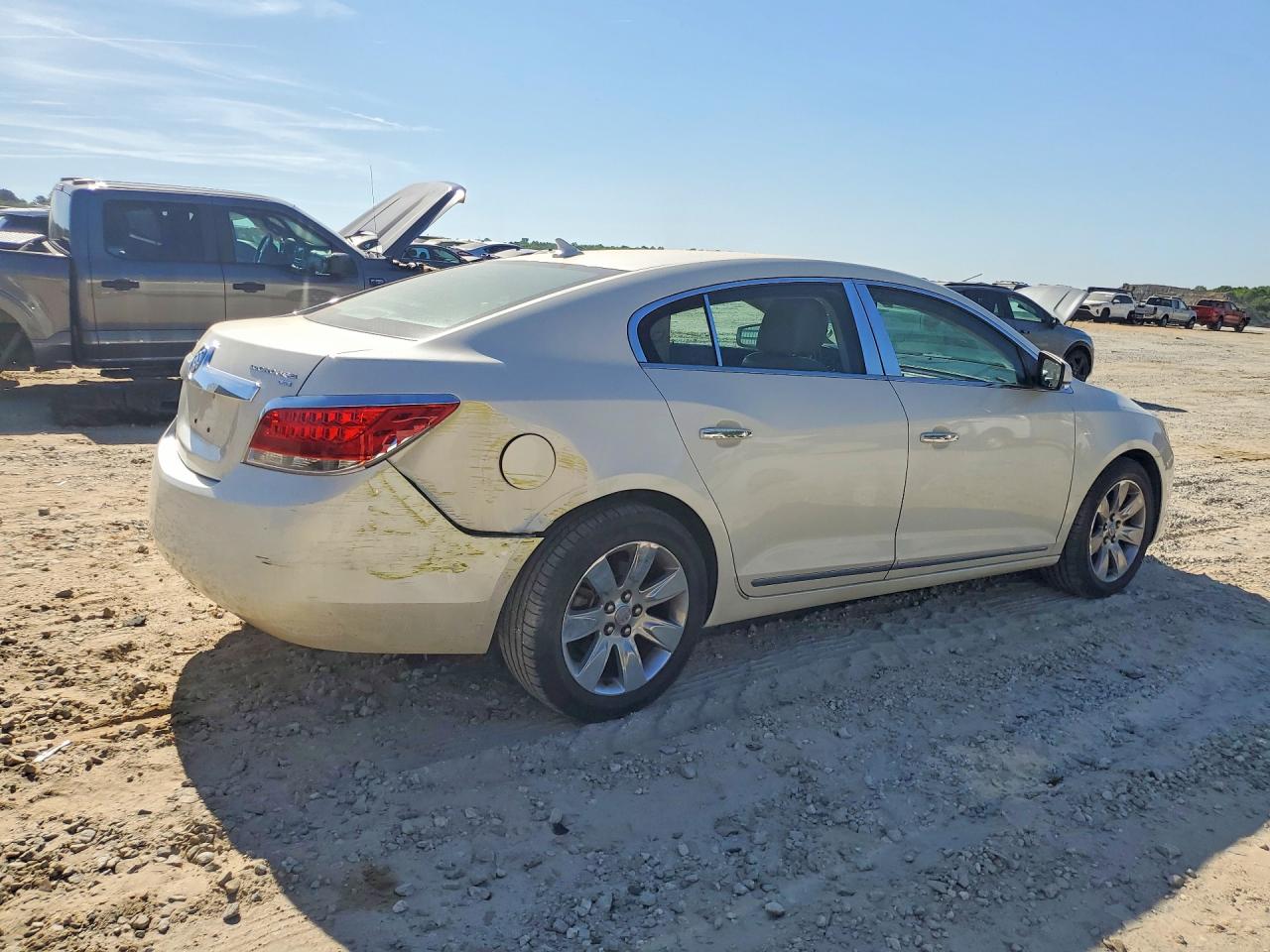 2010 BUICK LACROSSE CXL photo 5