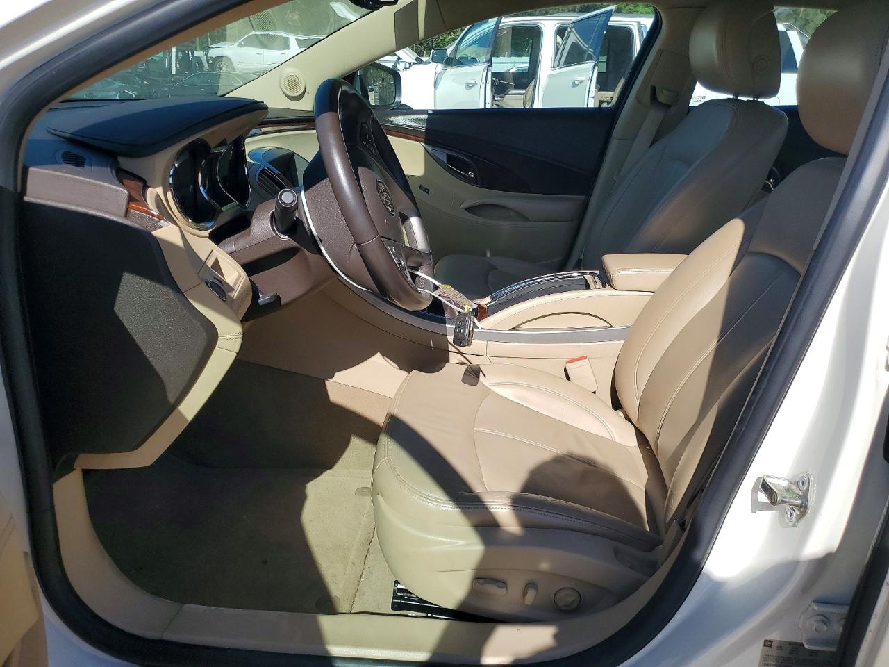 2010 BUICK LACROSSE CXL photo 13