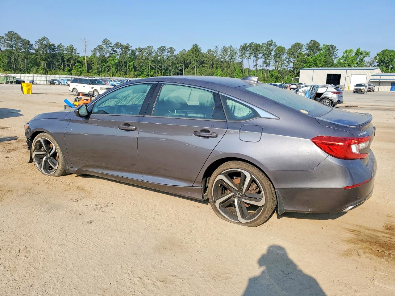 2018 HONDA ACCORD SPORT photo 3