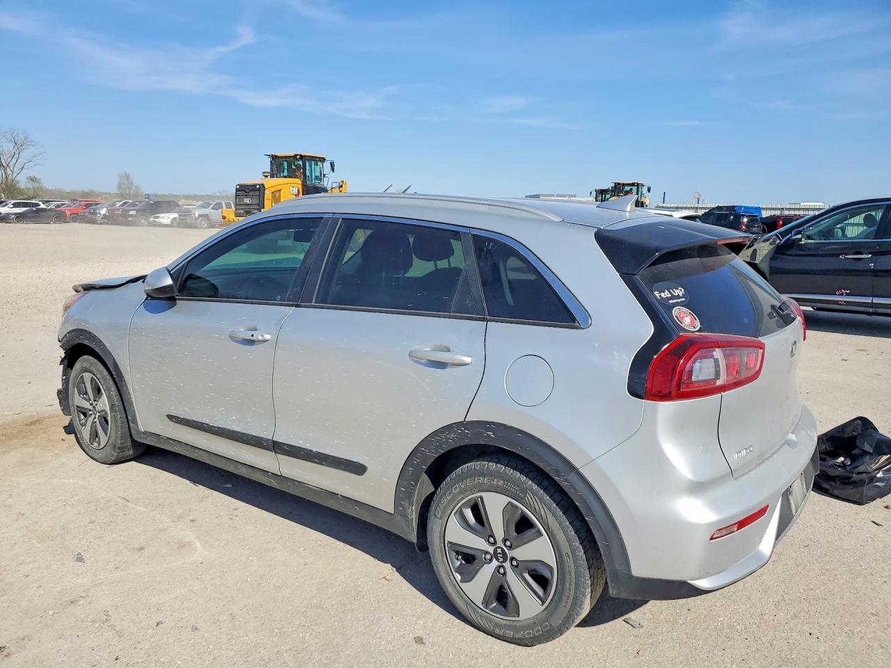 2018 KIA NIRO LX photo 2