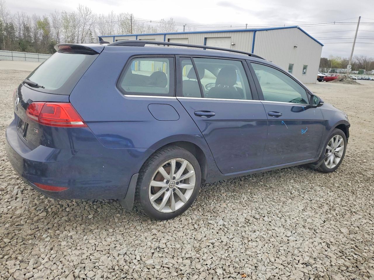 2017 VOLKSWAGEN GOLF SPORTWAGEN S photo 5