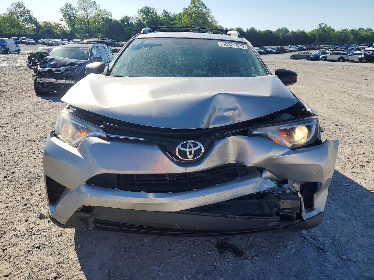 2016 TOYOTA RAV4 LE photo 5