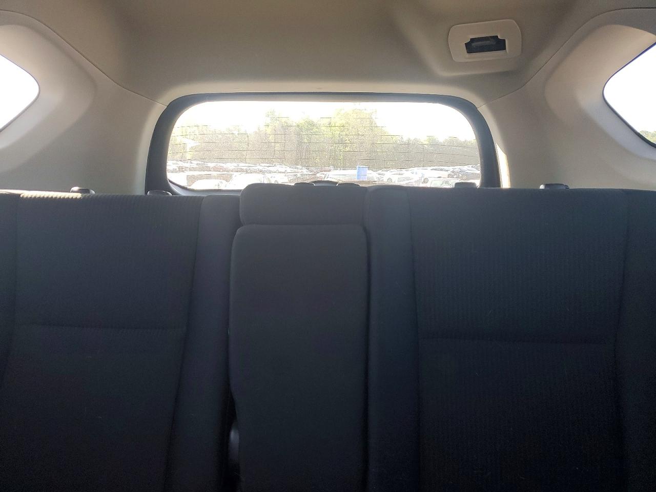 2016 TOYOTA RAV4 LE photo 10