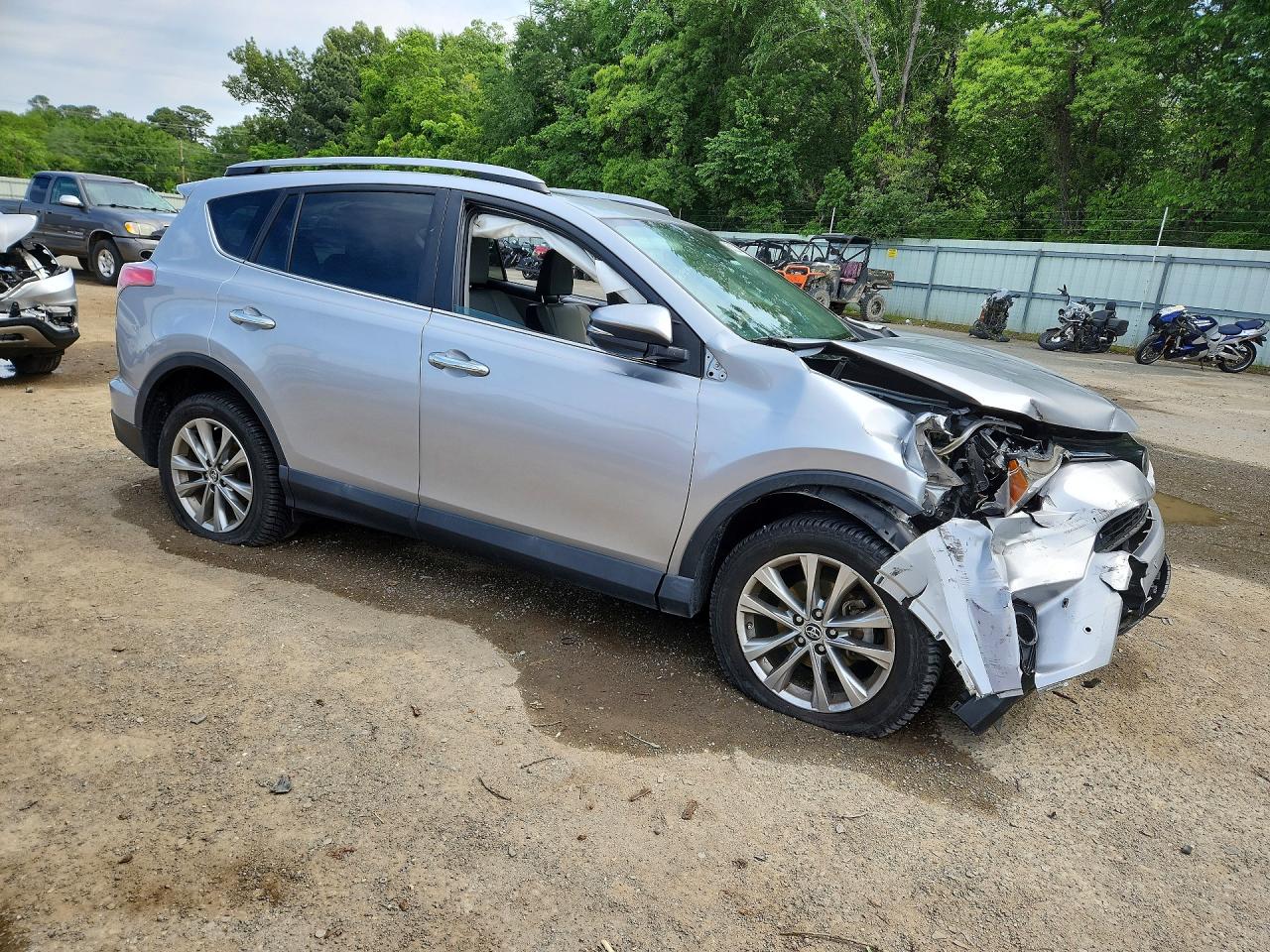 2017 TOYOTA RAV4 LIMITED photo 10