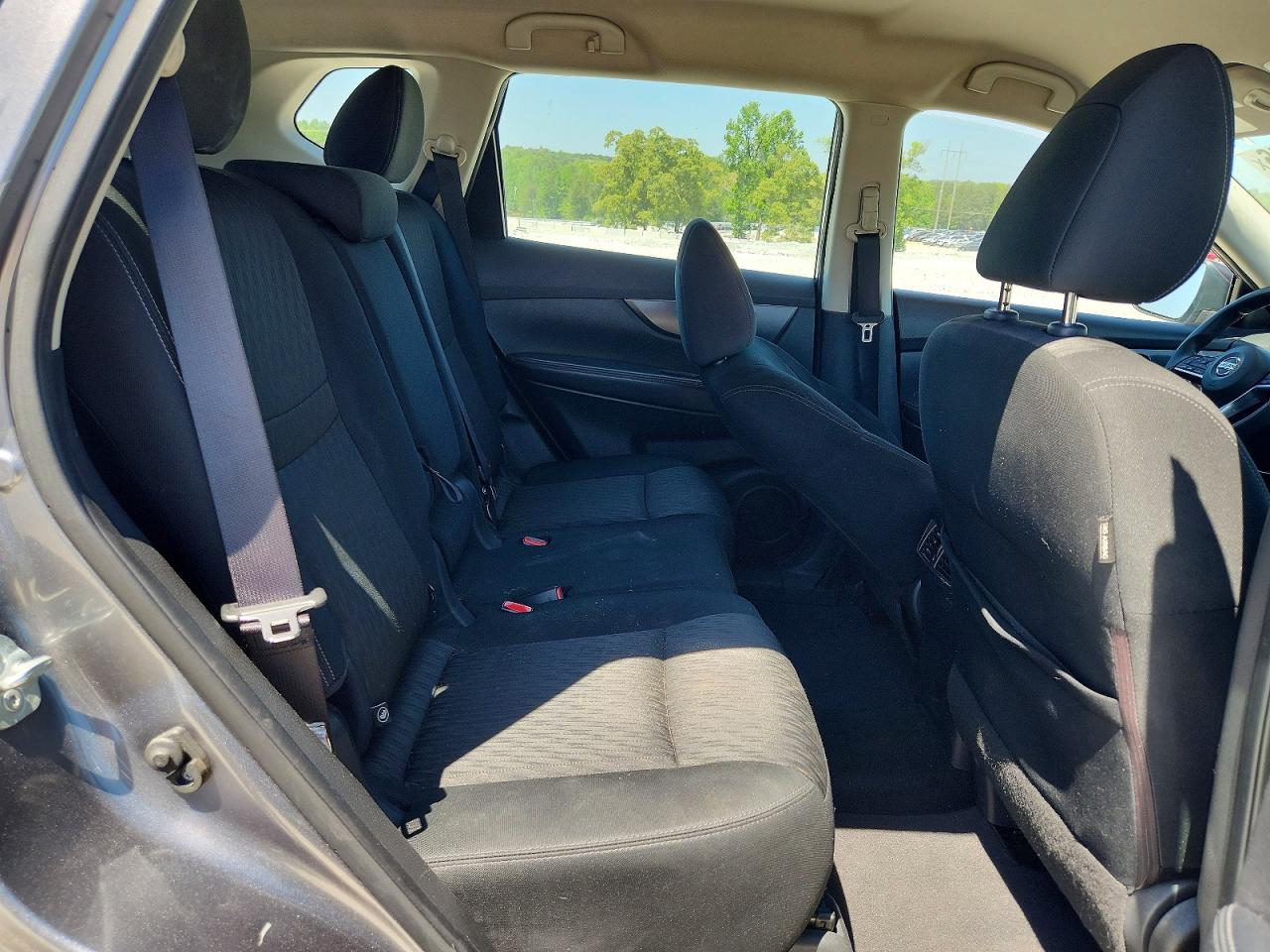 2018 NISSAN ROGUE S photo 21