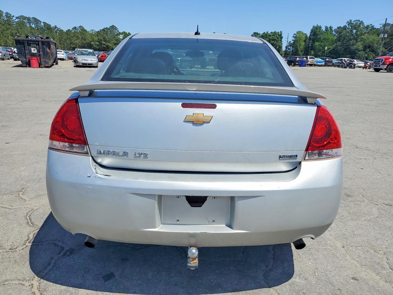 2013 CHEVROLET IMPALA LTZ photo 11