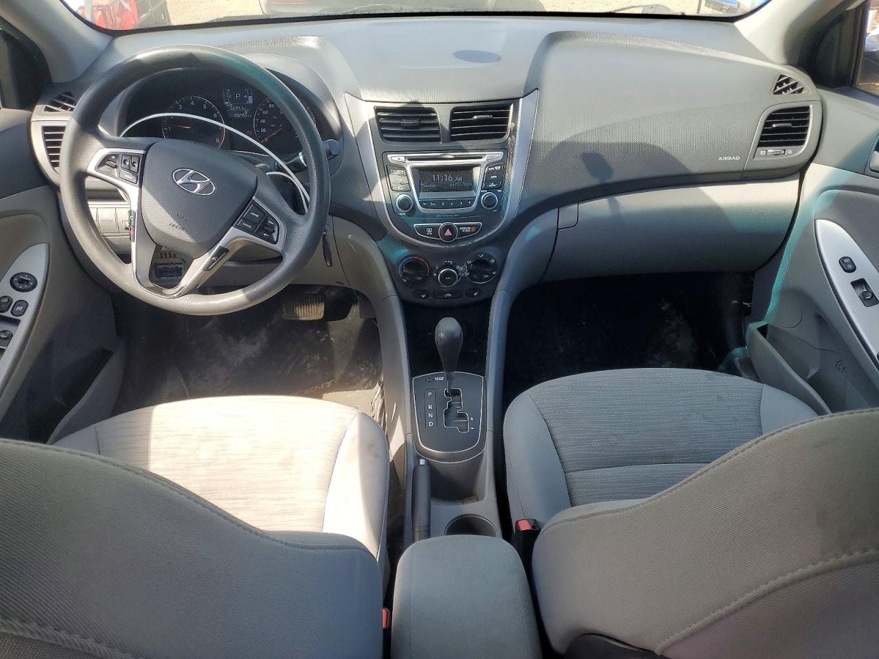 2016 HYUNDAI ACCENT SE photo 14