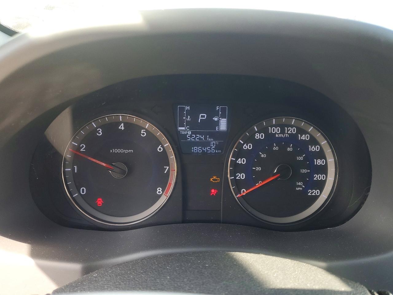 2016 HYUNDAI ACCENT SE photo 16
