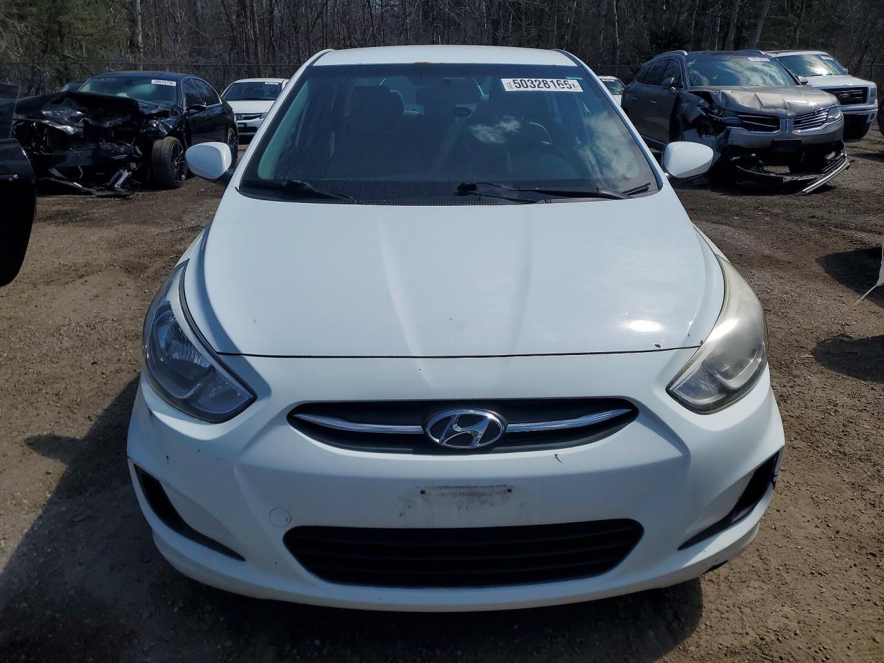 2016 HYUNDAI ACCENT SE photo 8