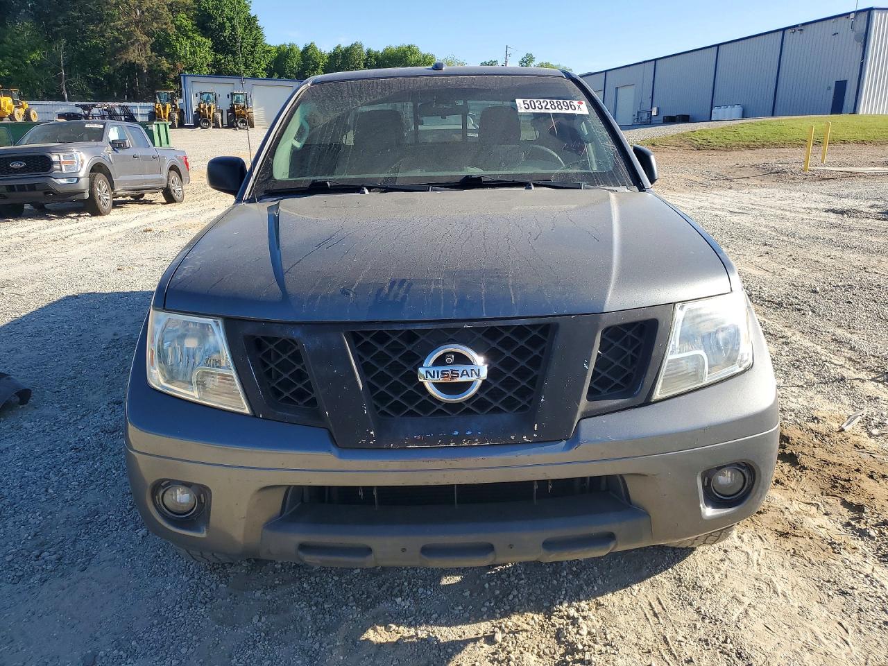 2017 NISSAN FRONTIER SV photo 13