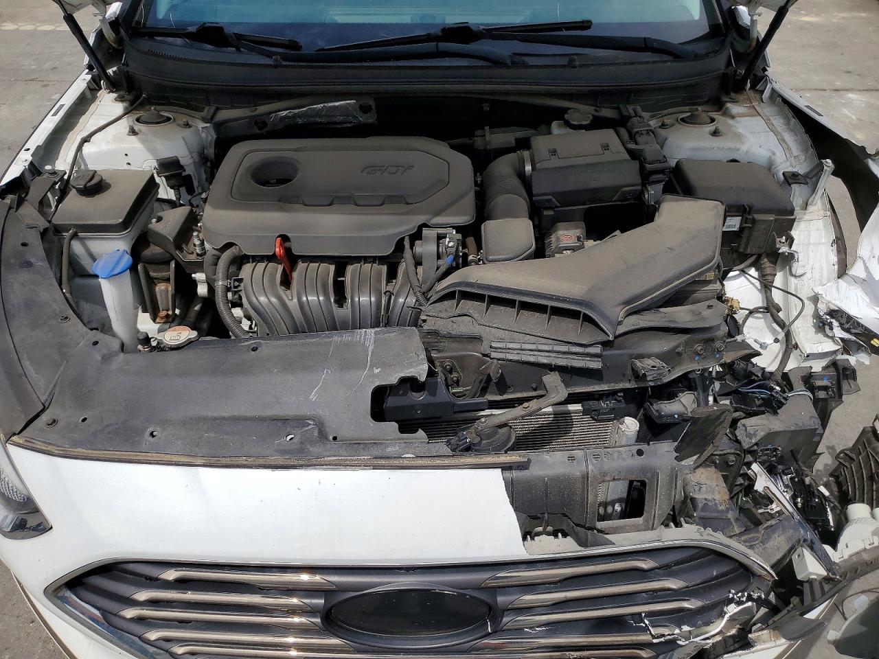 2018 HYUNDAI SONATA SE photo 31