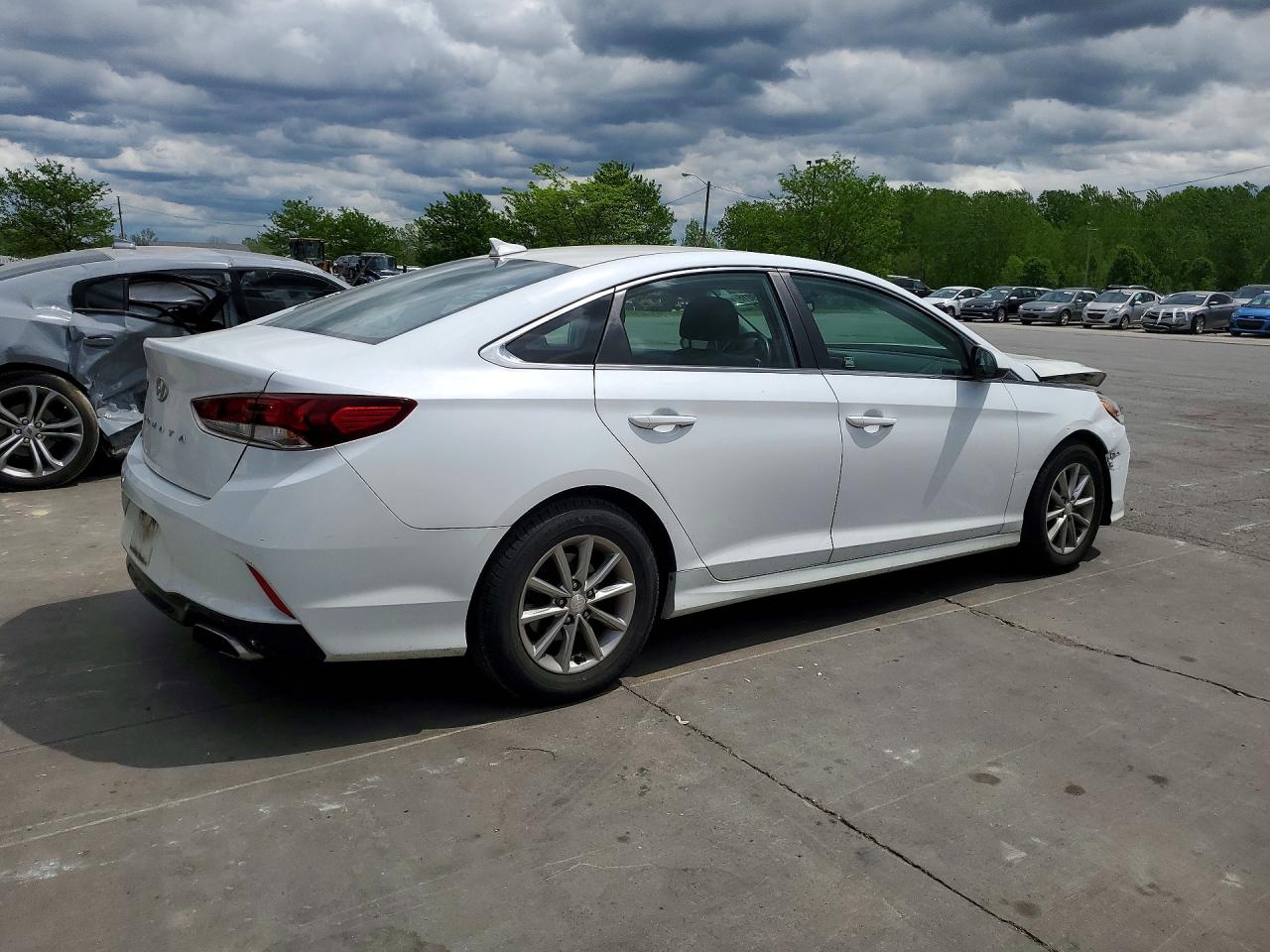 2018 HYUNDAI SONATA SE photo 7
