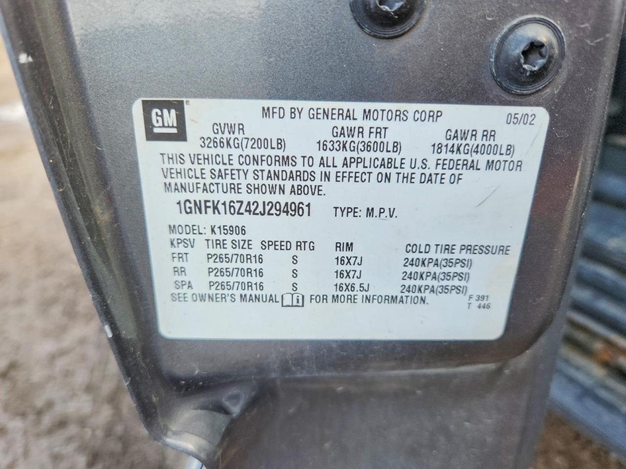 2002 CHEVROLET SUBURBAN K1500 photo 25