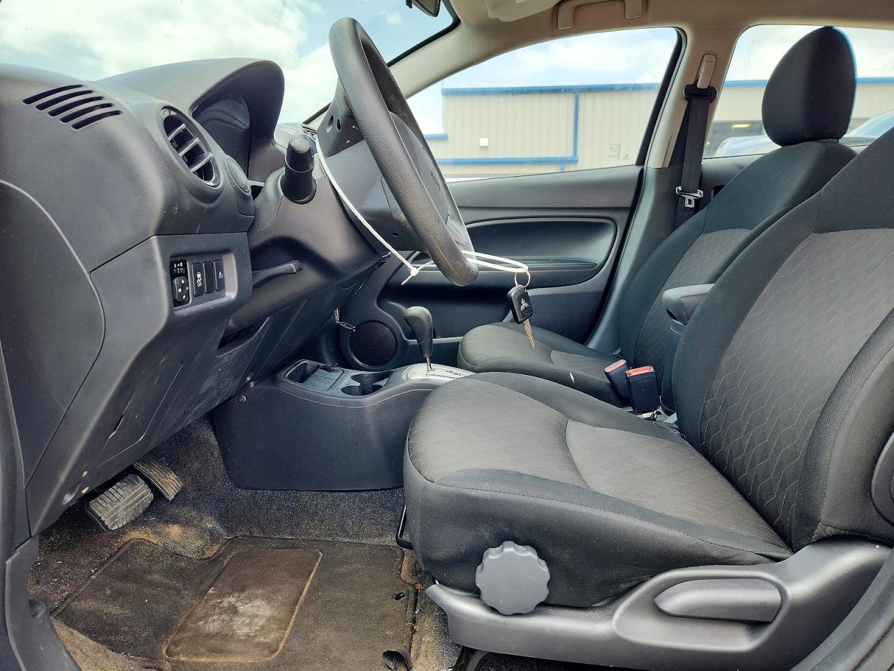 2024 MITSUBISHI MIRAGE ES photo 13