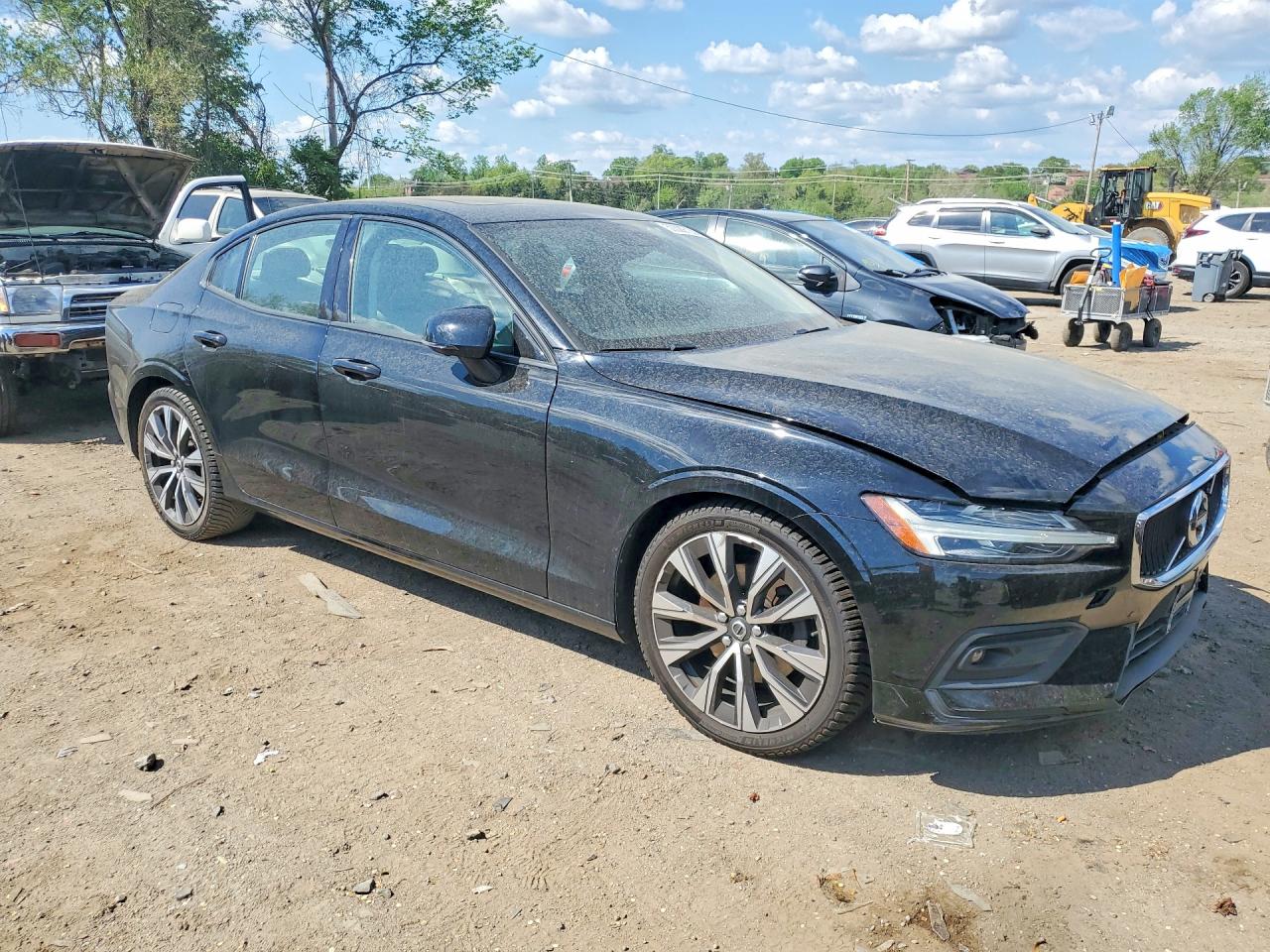 2019 VOLVO S60 T5 MOMENTUM photo 7