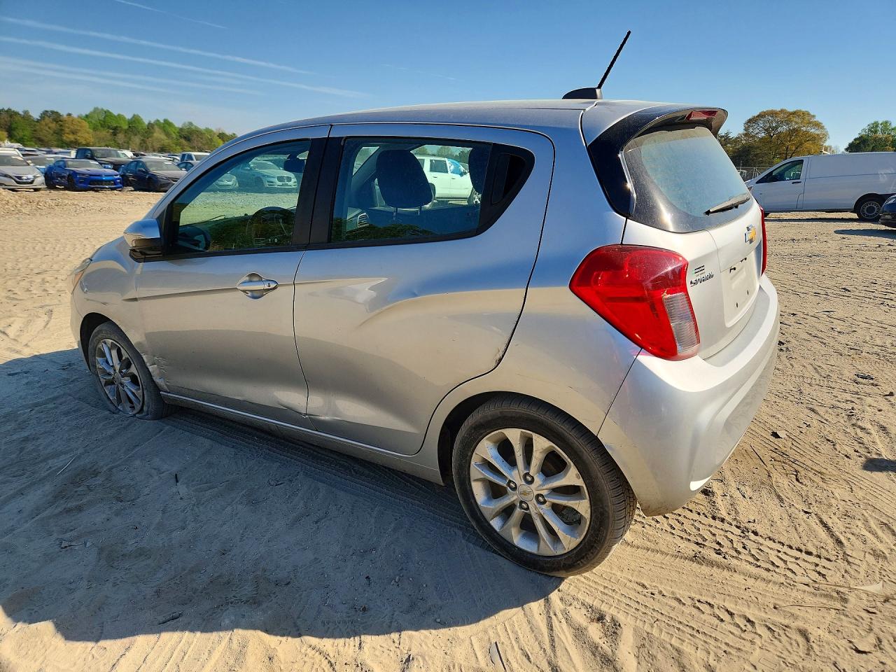 2020 CHEVROLET SPARK 1LT photo 3
