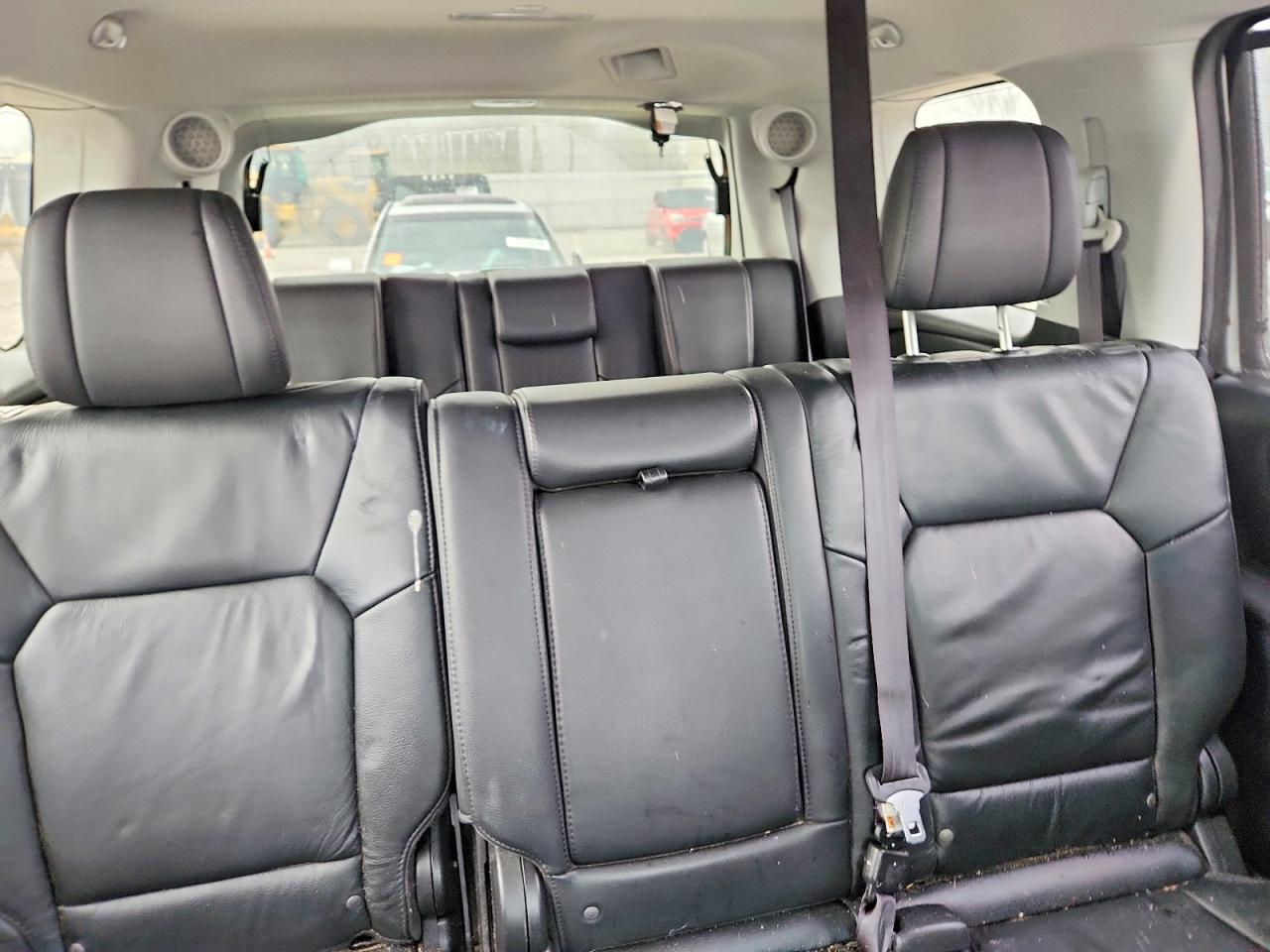 2015 HONDA PILOT TOURING photo 19
