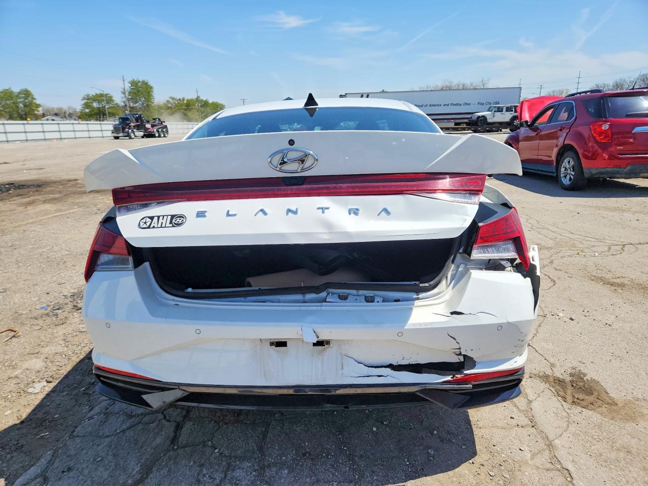 2023 HYUNDAI ELANTRA LIMITED photo 6