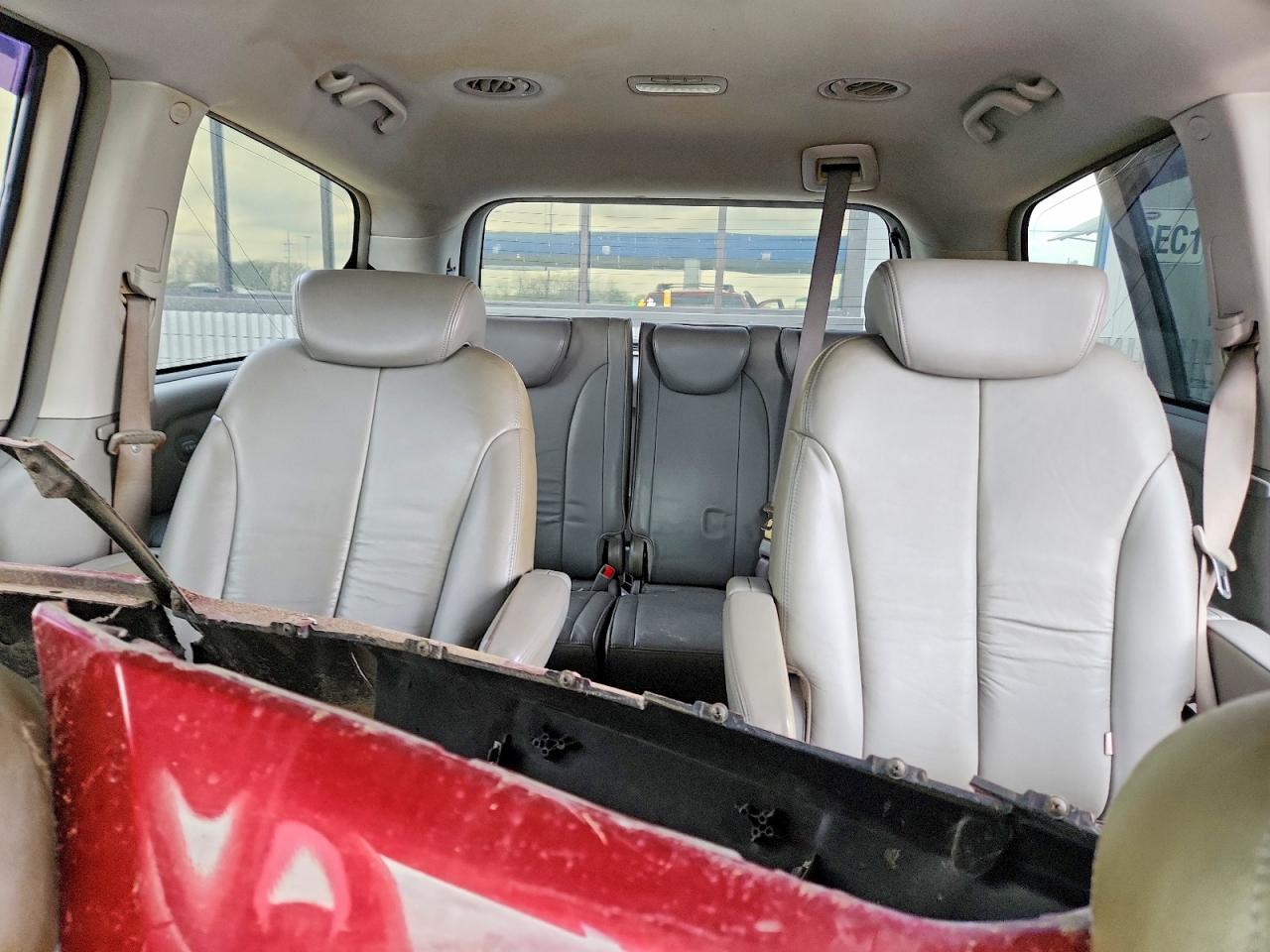2006 KIA SEDONA LX photo 28