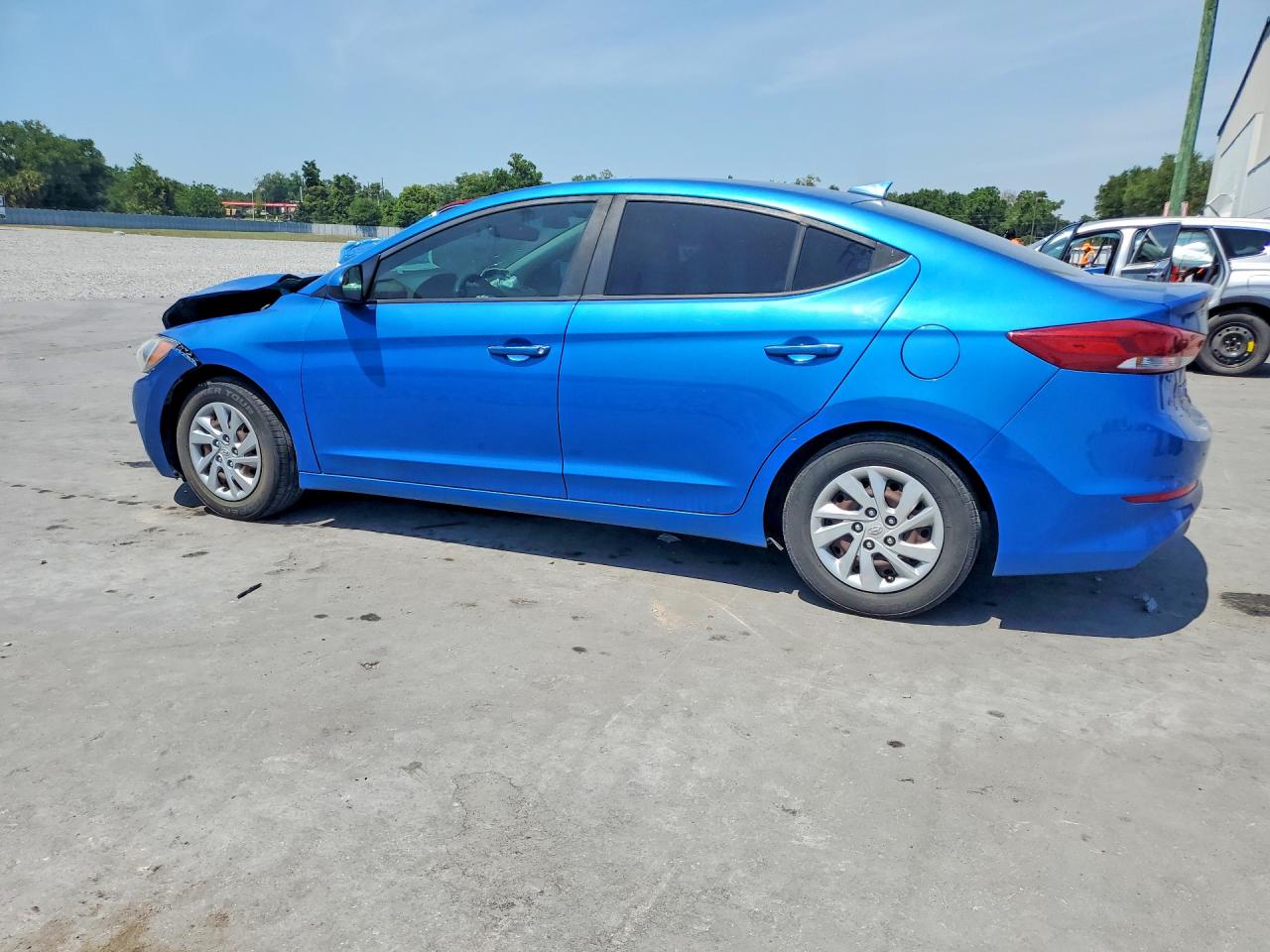 2017 HYUNDAI ELANTRA SE photo 4
