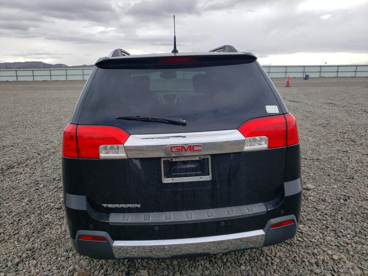 2012 GMC TERRAIN SLT photo 11