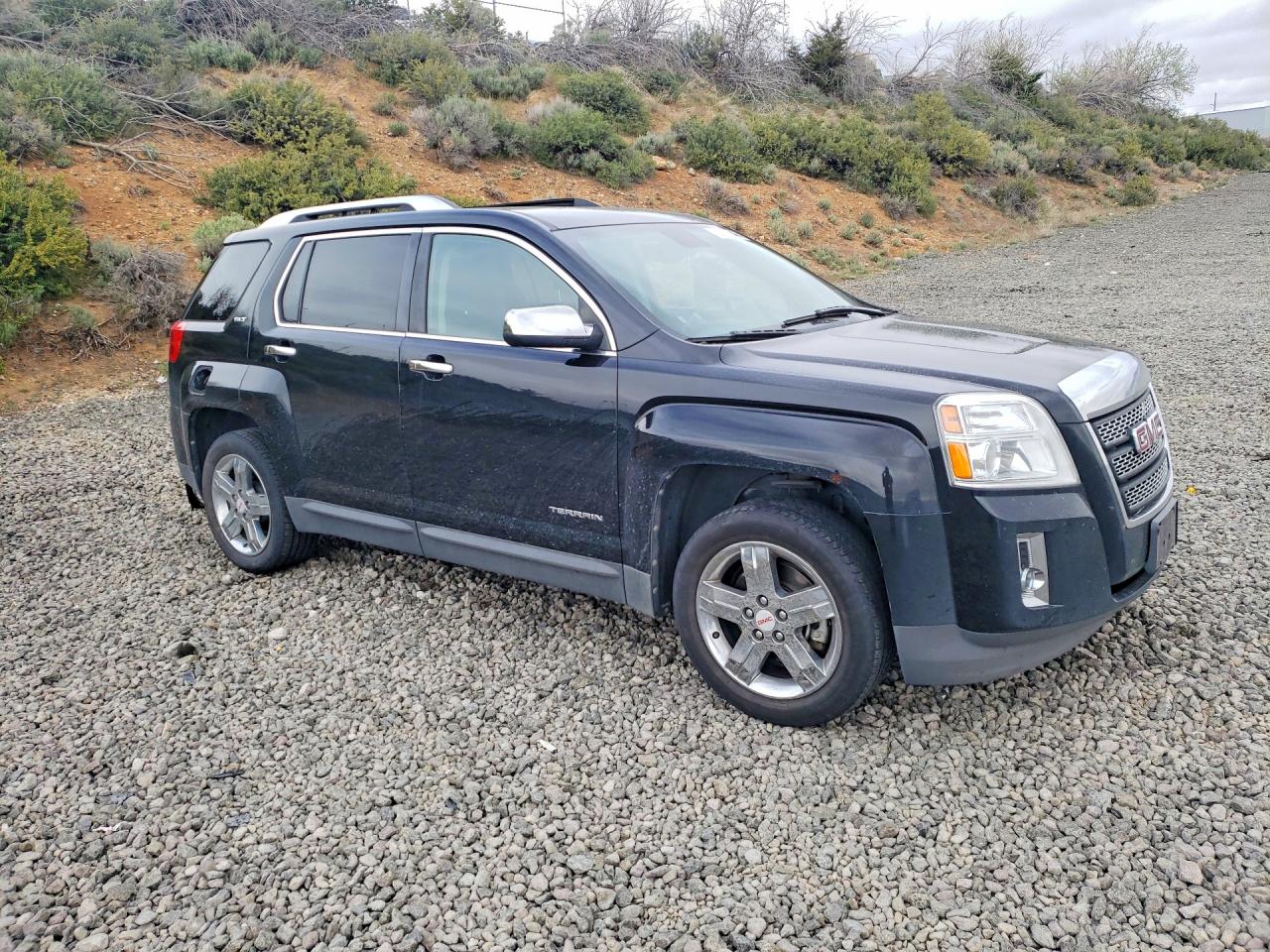 2012 GMC TERRAIN SLT photo 7