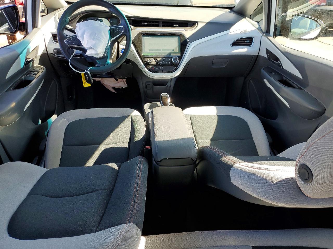 2020 CHEVROLET BOLT EV LT photo 22