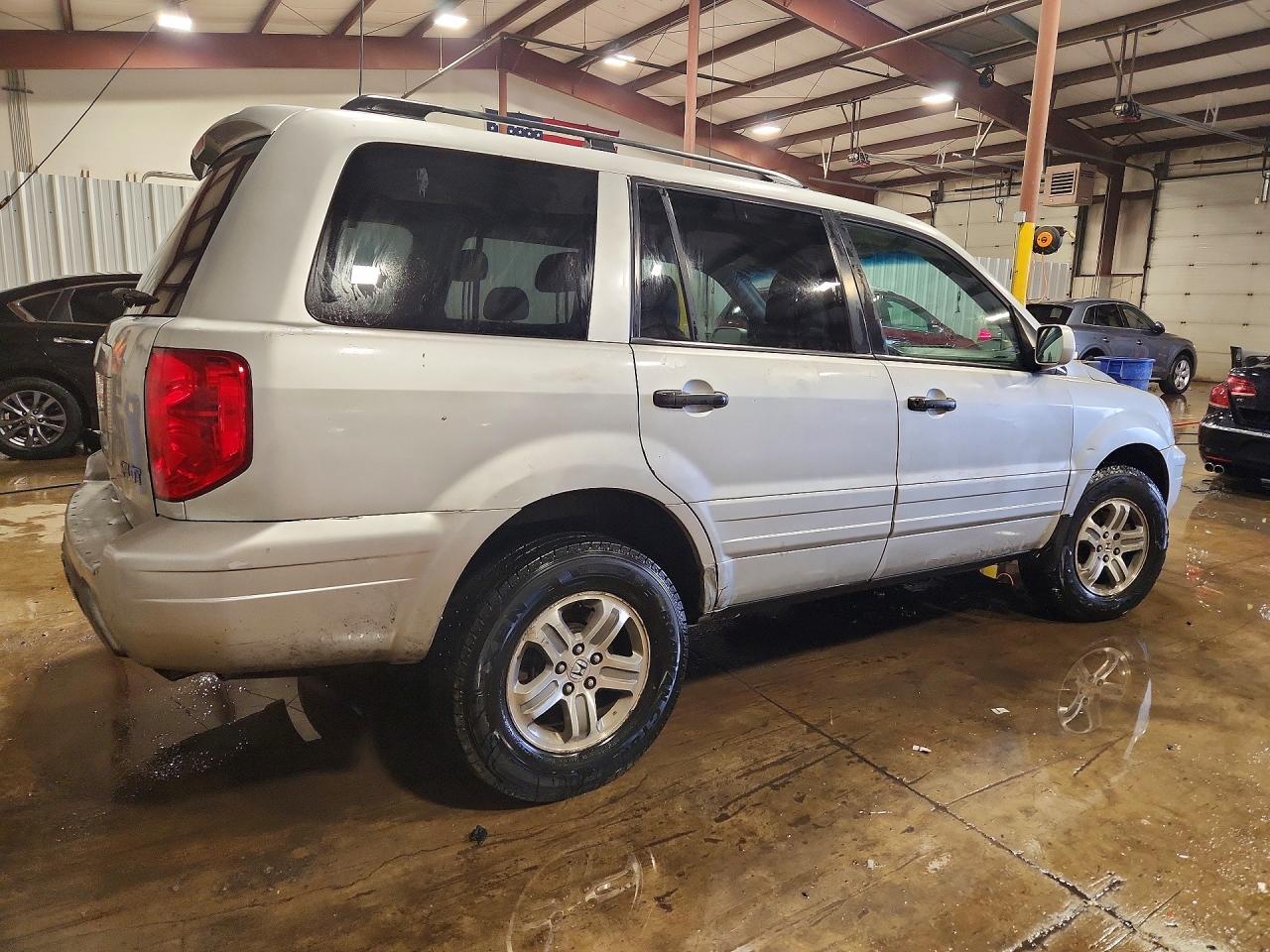 2003 HONDA PILOT EXL photo 5