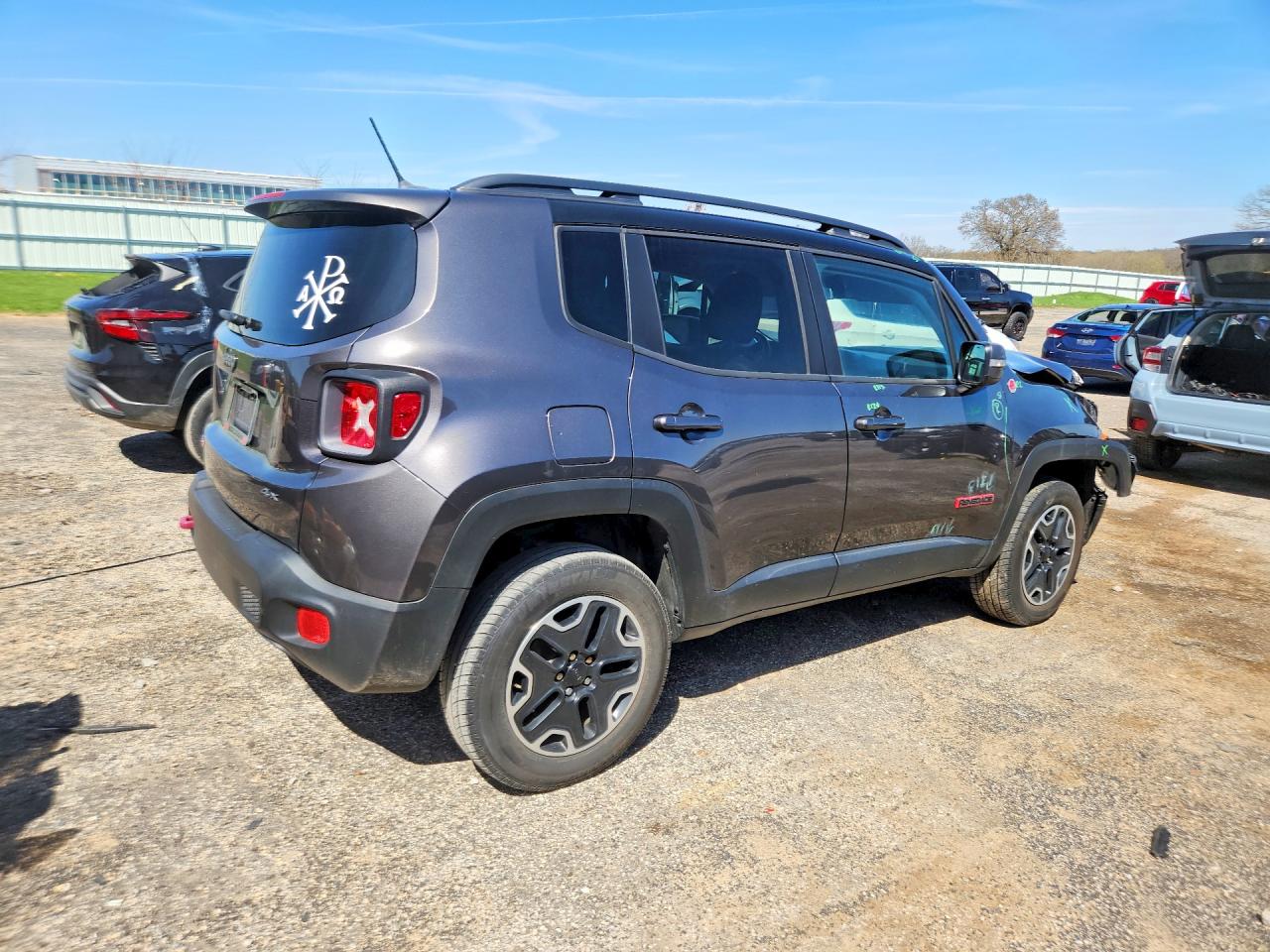 2017 JEEP RENEGADE TRAILHAWK photo 7